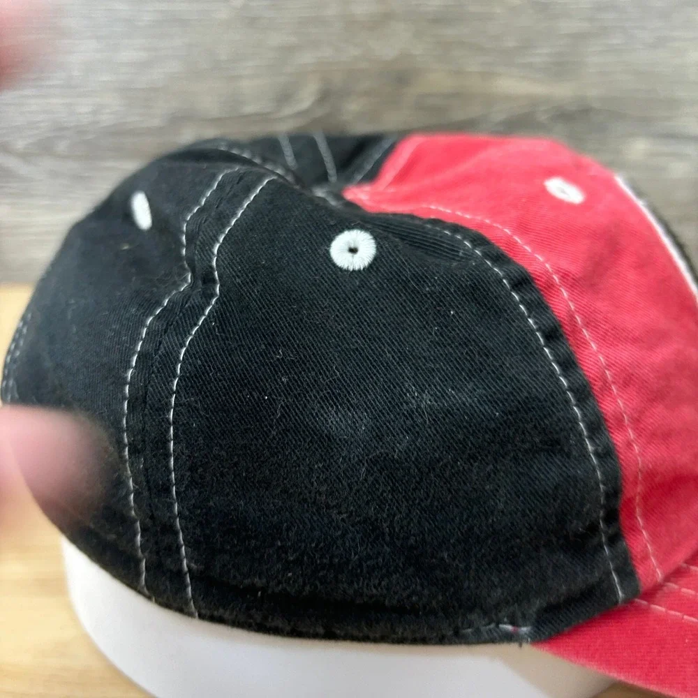 Vintage Nike Hat Cap Strap Back‎ Kids Red Black Basketball Adjustable Boys